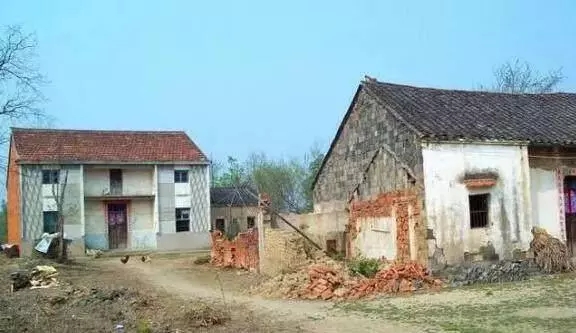 農(nóng)村宅基地政策變化，一塊宅基地不同補(bǔ)償方式！